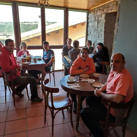 Dos Arcos Usana 3* אינסה