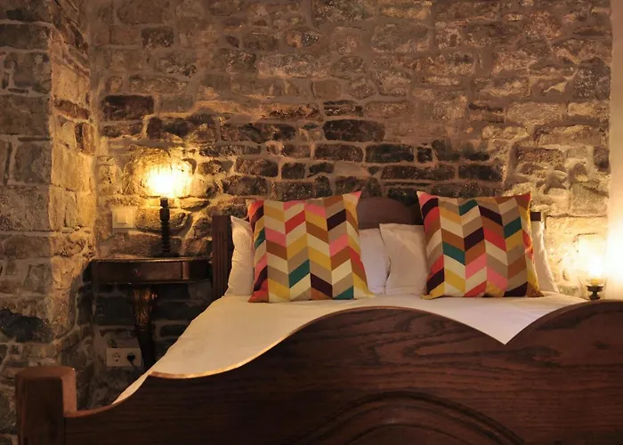 Dos Arcos Usana Bed & Breakfast 3*